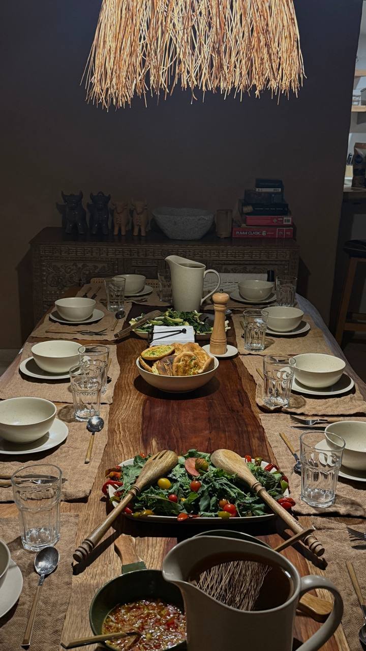 Cena en la cabaña